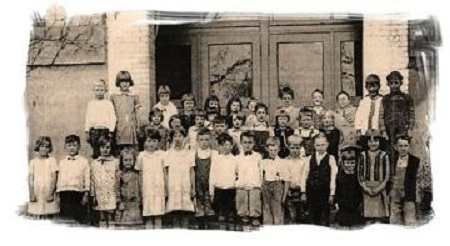 Photo of Roosevelt Elementary taken in 1928
